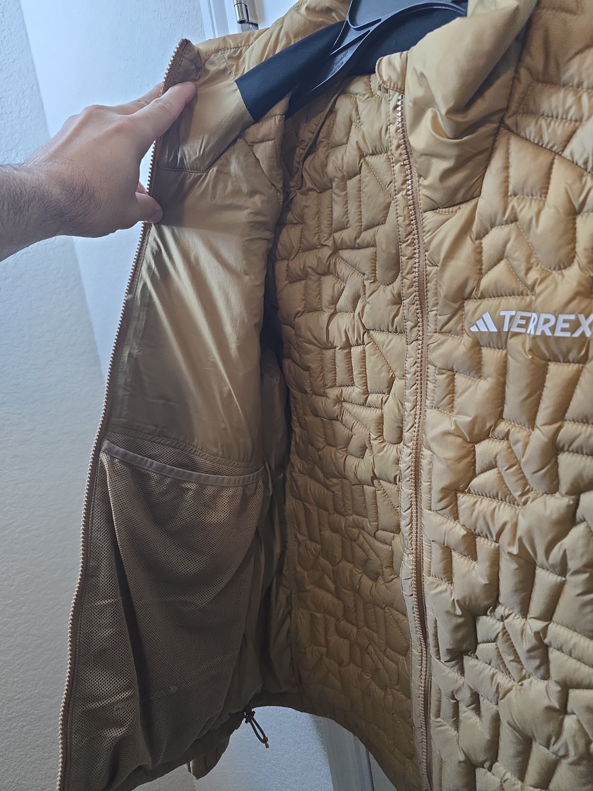 NEW Adidas Terrex XPR LF Hiking Jacket Primaloft Tan Men's Size L JL9750 image 8