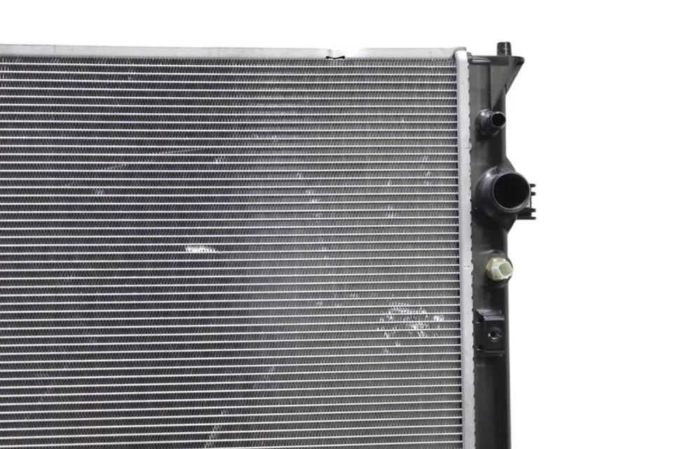 Radiador refrigerante de refrigeración del motor delantero Honda Passport 2026 OEM Foto 2 de 4