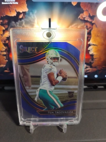 2020 Panini Select - Field Level Tua Tagovailoa #345 Blue Prizm Die-Cut (RC)