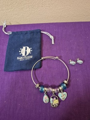Danbury Mint- Hand Enameled Holiday Celebrations Easter Charm Bracelet