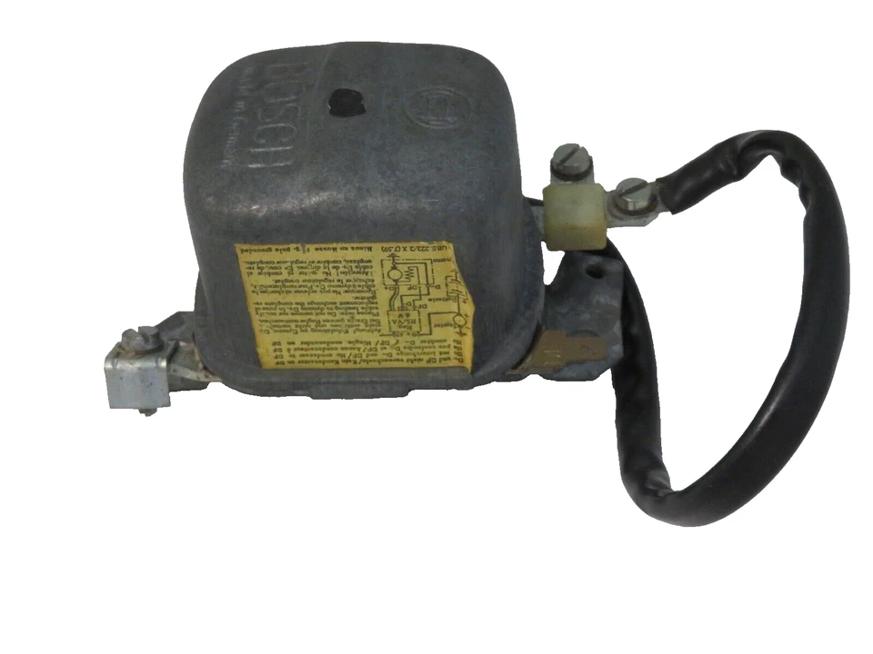 NOS Bosch Voltage Regulator Fits Porsche 356SC 356C 356 0.190.350.030 7V 50AMP - Изображение 2 из 4
