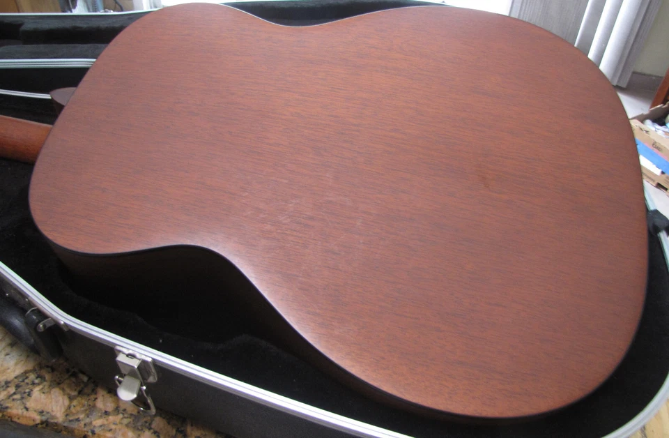 GUITARRA ACÚSTICA MARTIN JM JUMBO CAOBA TRASERA HECHA EN ESTADOS UNIDOS CON ESTUCHE RÍGIDO Foto 4 de 4