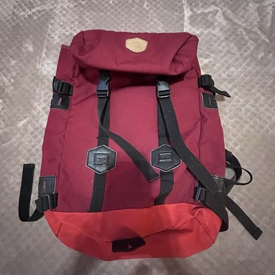 Wilder & Sons hiking backpack rucksack Red/black  vintage style laptop pocket