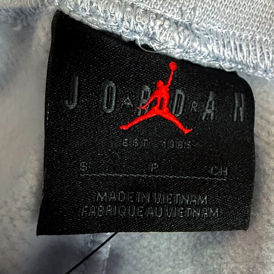 Pantalones deportivos pequeños Jordan Flight gris claro con logotipo Jumpman para mujer nuevos con etiquetas Foto 3 de 4