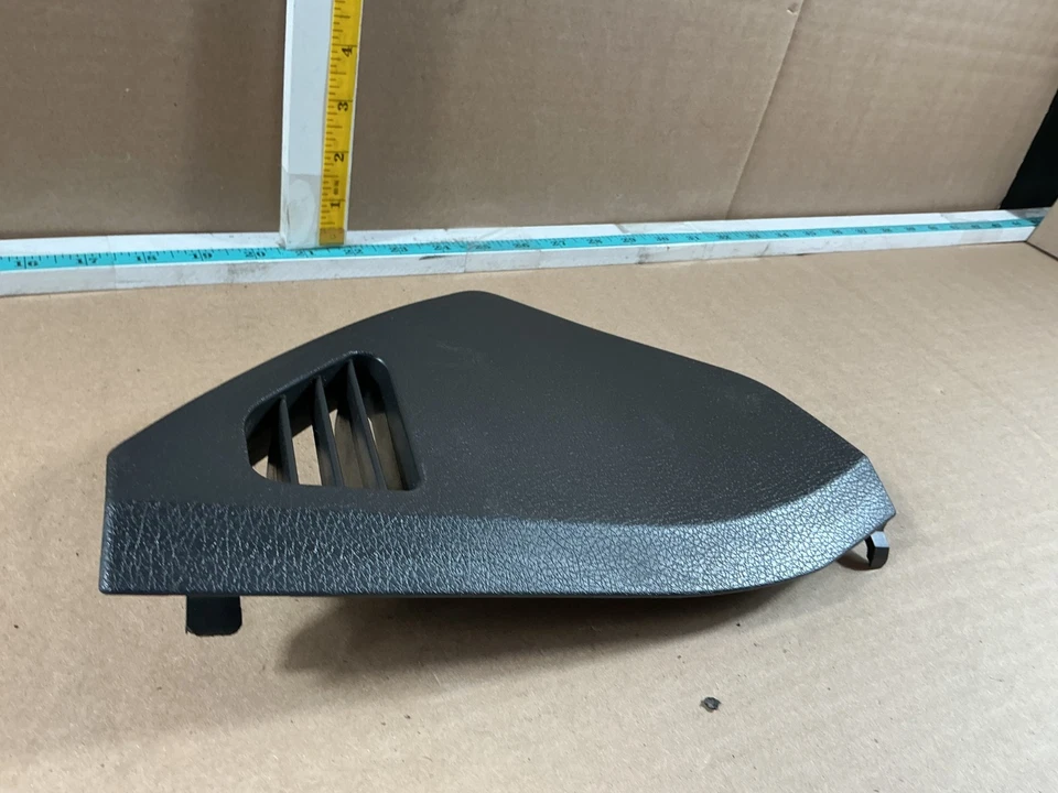 Оригинальная отделочная панель для правой приборной панели Mercedes-Benz E500 2003–2009 годов выпуска 2116800678 - Изображение 4 из 4