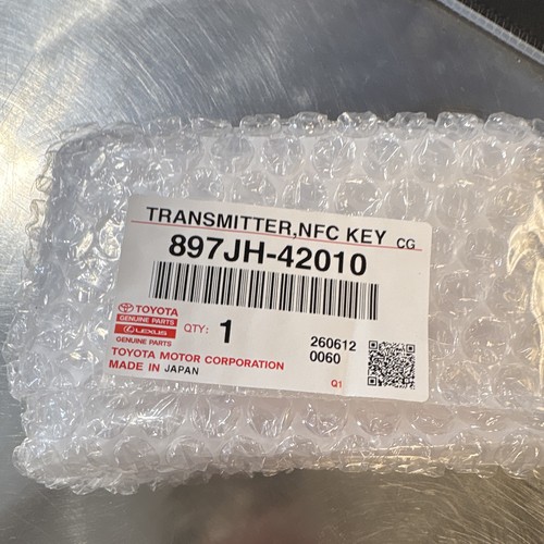 Toyota Rav4 2026 NFC Key Card ID Fob OEM BRAND NEW PART. Part 897JH-42010