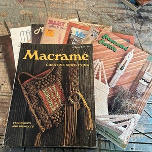 Lot of 8 VTG Macrame Pattern Books Mixed Media, Plant Holders Purses Baby Owls