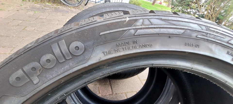 Winter Reifen 245 40 18 - Bild 3 von 4