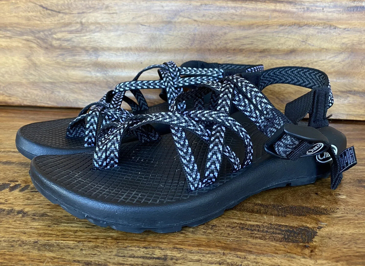 chaco sandals size 7