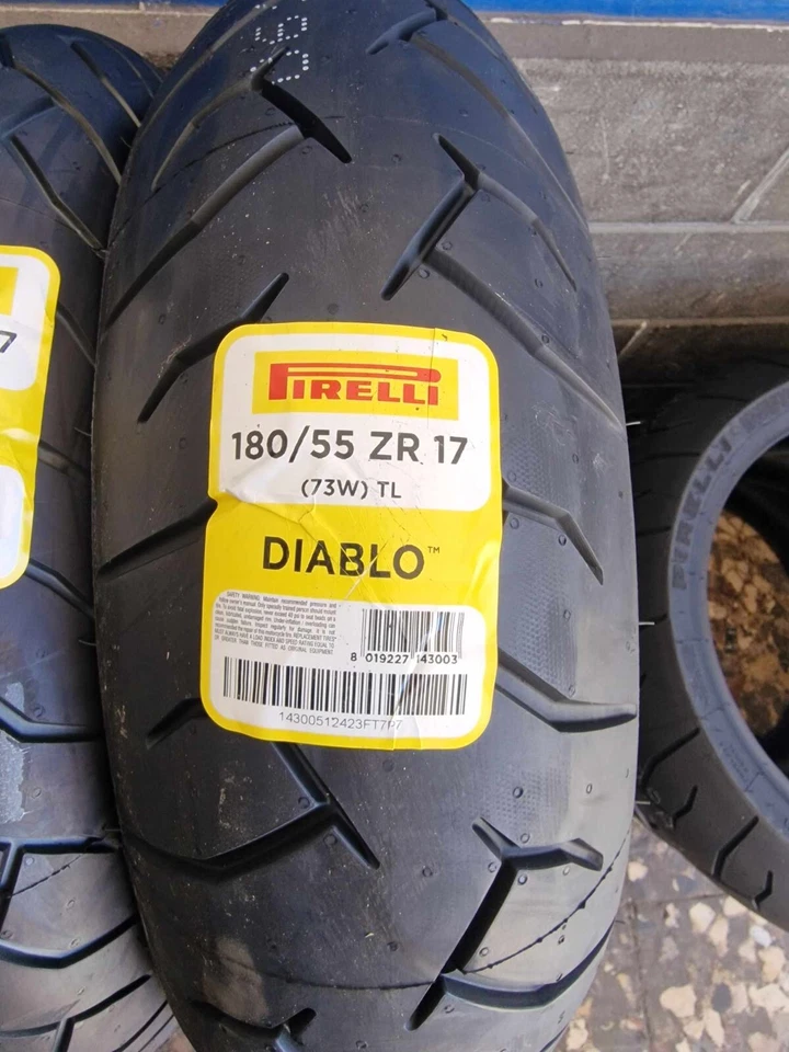 Pneumatico Posteriore 180/55 ZR17 73W PIRELLI DIABLO DOT2024