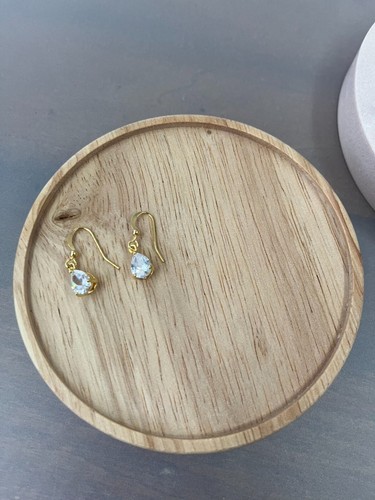 Gold plated Cubic Zirconia Crystal Tear Drop Dangly Earrings - Picture 3 of 5