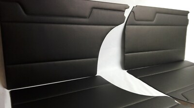 Türverkleidungen-Panel-Türpappen für MB W114-8 & W115-8 Schwarz -Satz -4 Stück. 