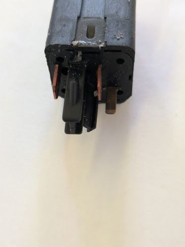 FERRARI 456 PARTS TRUNK RELEASE BUTTON SWITCH 174671