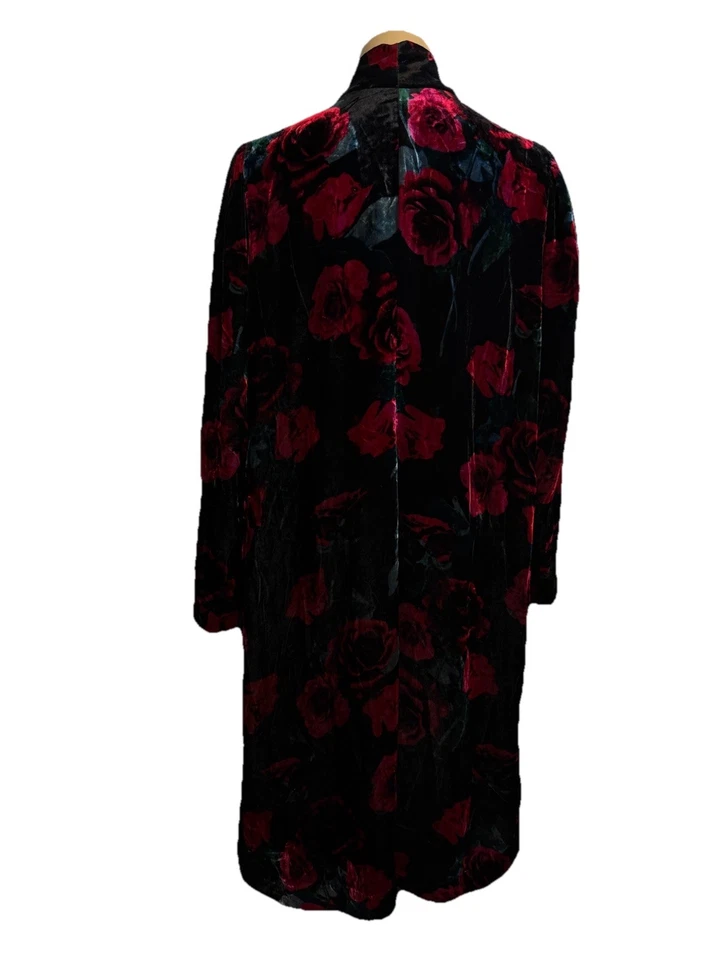 Torrid Velvet Duster Floral Rose Kimono Black Size 1 Dark Glam Velour - Image 2 of 4