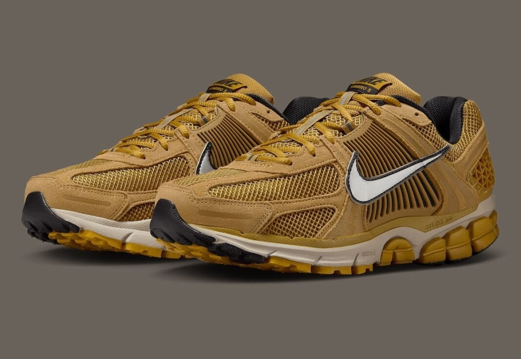 Nike Zoom Vomero 5 Ochre Flat Gold HF1553-301 Mens New | eBay