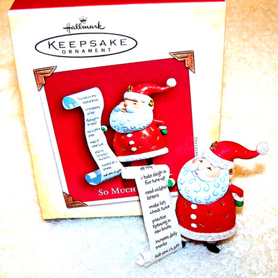 HALLMARK KEEPSAKE ORNAMENT 2004 SO MUCH TO DO SANTA LIST TREE LIGHTS SLEIGH REIN