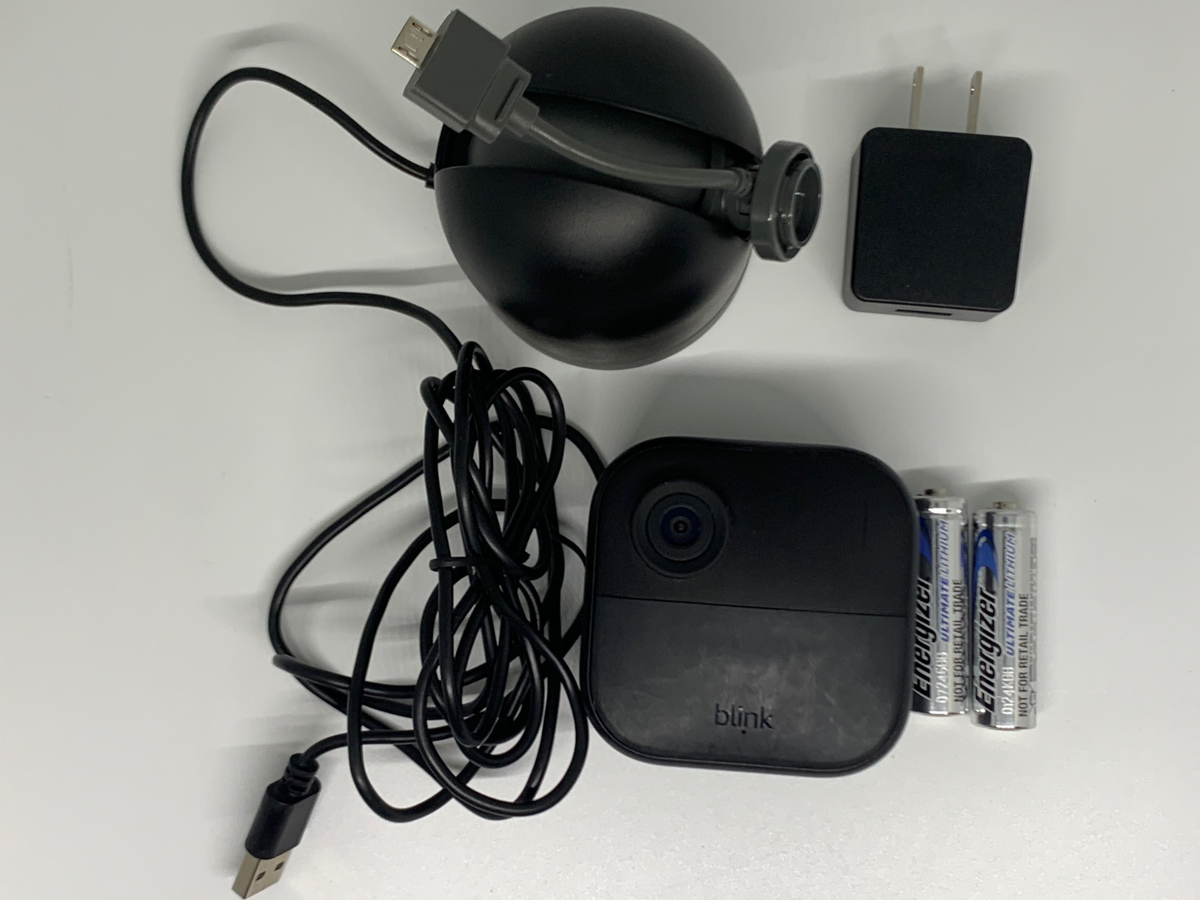 Blink BCM00500U Outdoor (4th Gen) Battery-Powered Smart Security