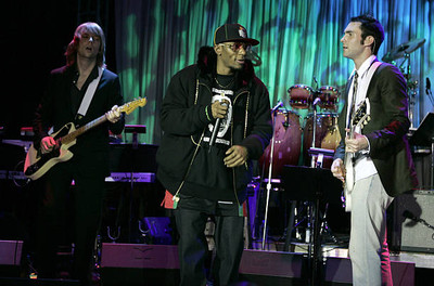 Mos Def Maroon 5 at Clive Davis 2005 Pre GRAMMY Awards Party Dinne- Old Photo 1