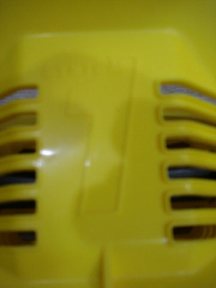 2 Mancuernas de Agua Amarillas Hydro Bell Tone Piscina Acuática Fitness System 1 Ejercicio Foto 2 de 3