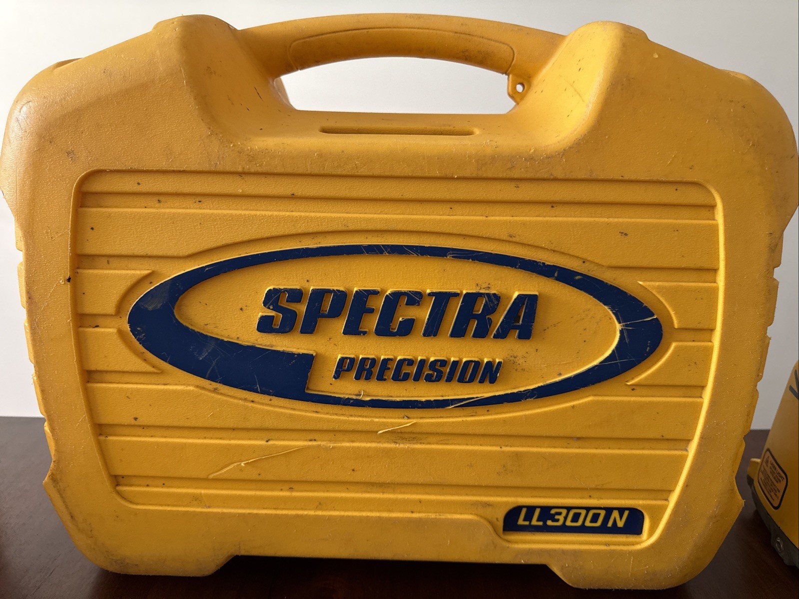 Spectra Precision LL300N Level W/HL450 RECEIVER