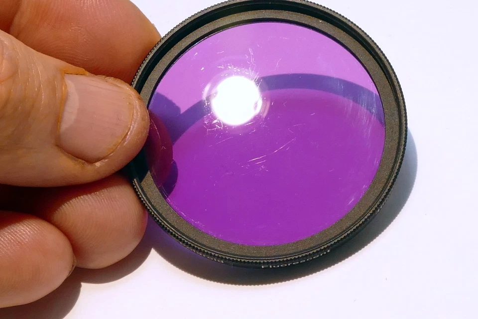 Polaroid Fluorescent FL-D 46mm Lens Filter  (with some scratches) - Image 4 of 4