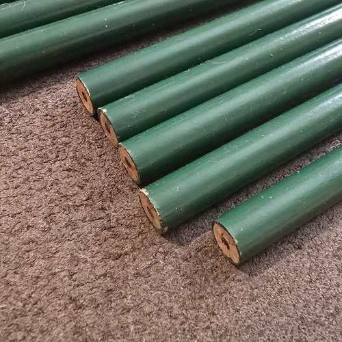 Vintage Eraser Pencil Lot 80s WOLVES Hollow Tree Wolf School University - Picture 8 of 8