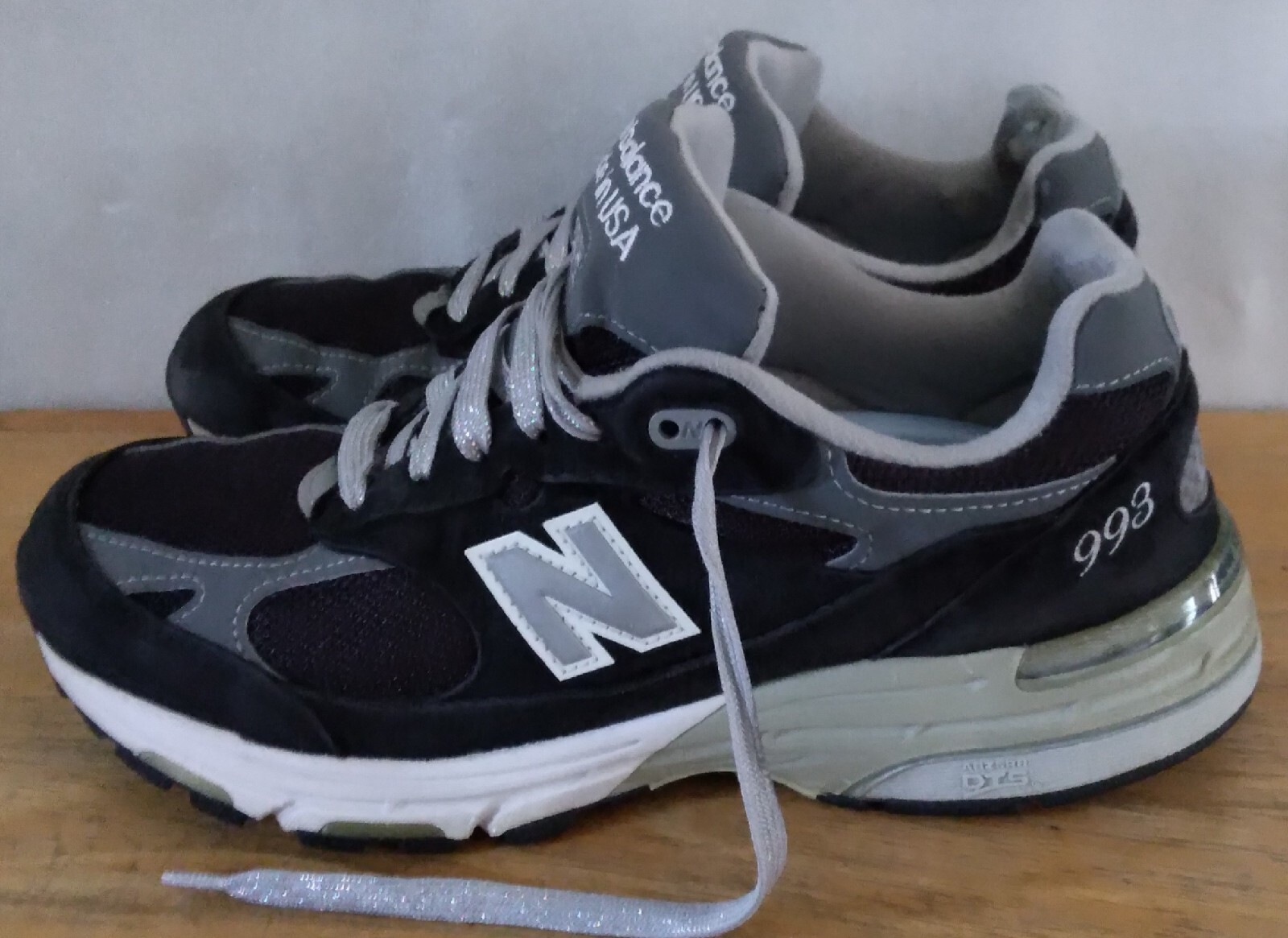 New Balance 993 Heritage Collection MR993BK Mens Snea… - Gem