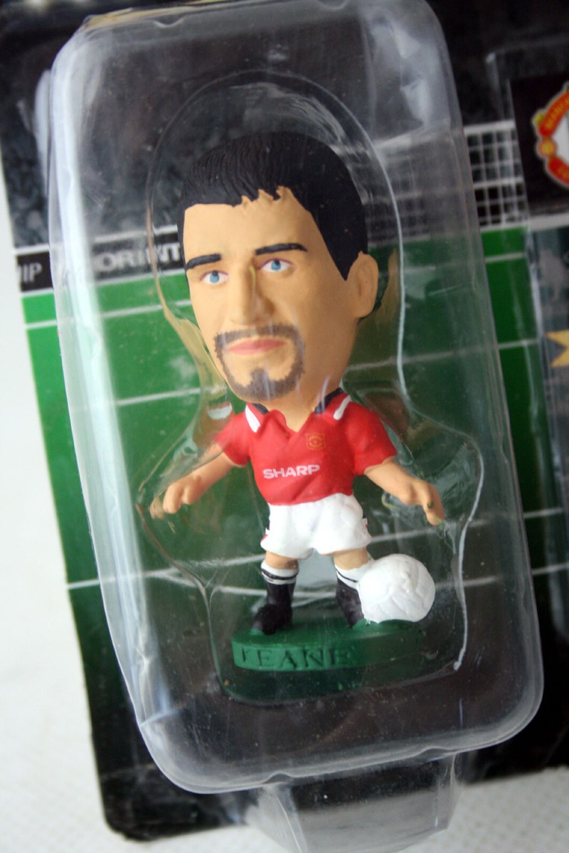 VINTAGE 1995 CORINTHIAN ROY KEANE MANCHESTER UNITED FOOTBALL
