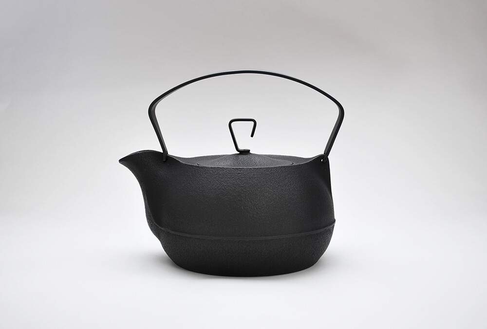 Tetsubin Japanese Cast Iron Kettle Nanbu Tekki JapanBlack 1300ml Tetsubin Japanese Cast Iron Kettle Nanbu Tekki JapanBlack 1300ml