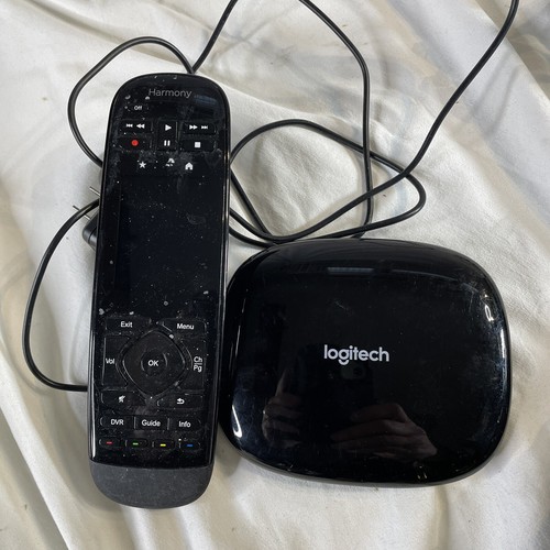 Logitech Harmony Ultimate One Remote Control System N-R0007 + Hub O-R0004 Hub