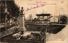 CPA Ad. Welck GRANGES Place Etienne-Seitz - Le Monument (406327)