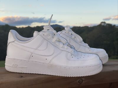 NIKE AIR FORCE ONE 1 LOW White on White Sneakers Womens Size 7.5
