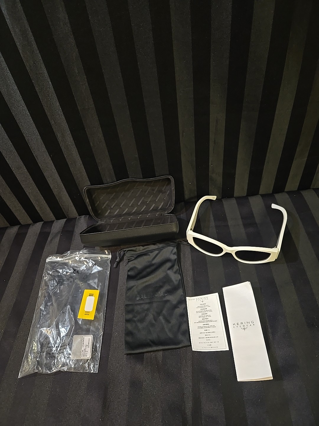 Balenciaga Women's Sunglasses XL Cat Eye White Frame With Case  thumbnail 2