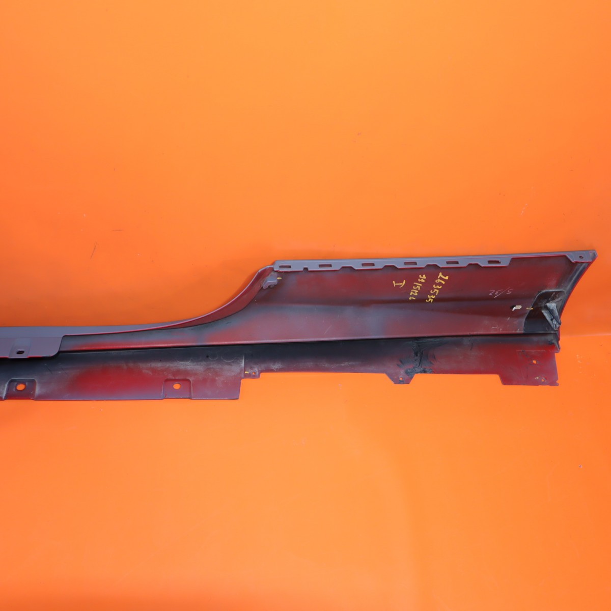 FERRARI 488 GTB ROCKER MOLDING RIGHT PASSENGER 2016 2017 2018 2019 086612000 OEM