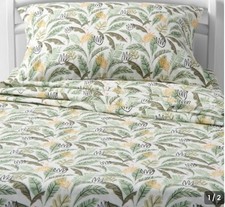 Twin Sized - Botanical Sheet Set - Pillowfort, Floral Pattern 220 Thread Count