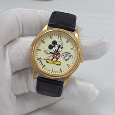 Vintage Rare Seiko Disney Mickey Mouse Watch Gold Tone Day/Date 37mm 7N43-9A00