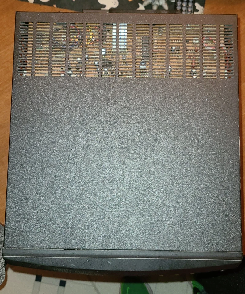 Kenwood RXD-F4 Compact Stereo Will Not Play CD Or Cassettes, Disc Carousel Turns - Image 2 of 4