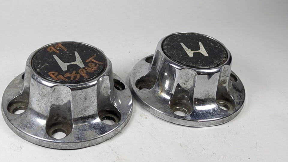 1994-1998 Honda Passport OEM Metal Wheel Center Hub Cap Chrome 897038 9770 HO53 - Imagem 2 de 4