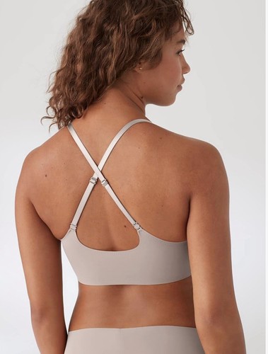 TRUE & CO True Body Boost Triangel-BH mit wandelbaren Trägern Größe L - Bild 3 von 7