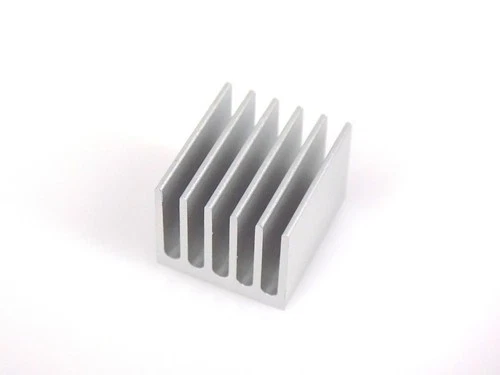 1x Raijintek Aluminium Chip Chipsatz Speicher Heatsink Kühler Cooler 13x15x11mm