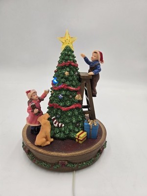 Vintage Natures Mark Musical Lighted Christmas Tree