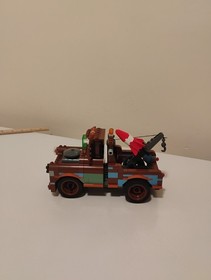 LEGO Disney Cars 2 Ultimate Build Mater (8677) No stickers otherwise Complete