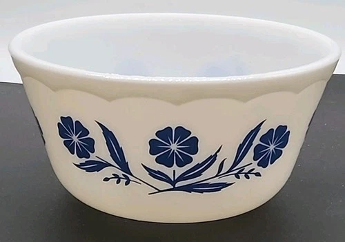 Vintage Hazel Atlas Blue Cornflower Flowers 7” Mixing Bowl White Milk Glass Rare