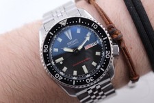 Seiko SKX173 7S26-0028 Automatic Diver - Rare Malaysia Dial 2 Bands CLEAN