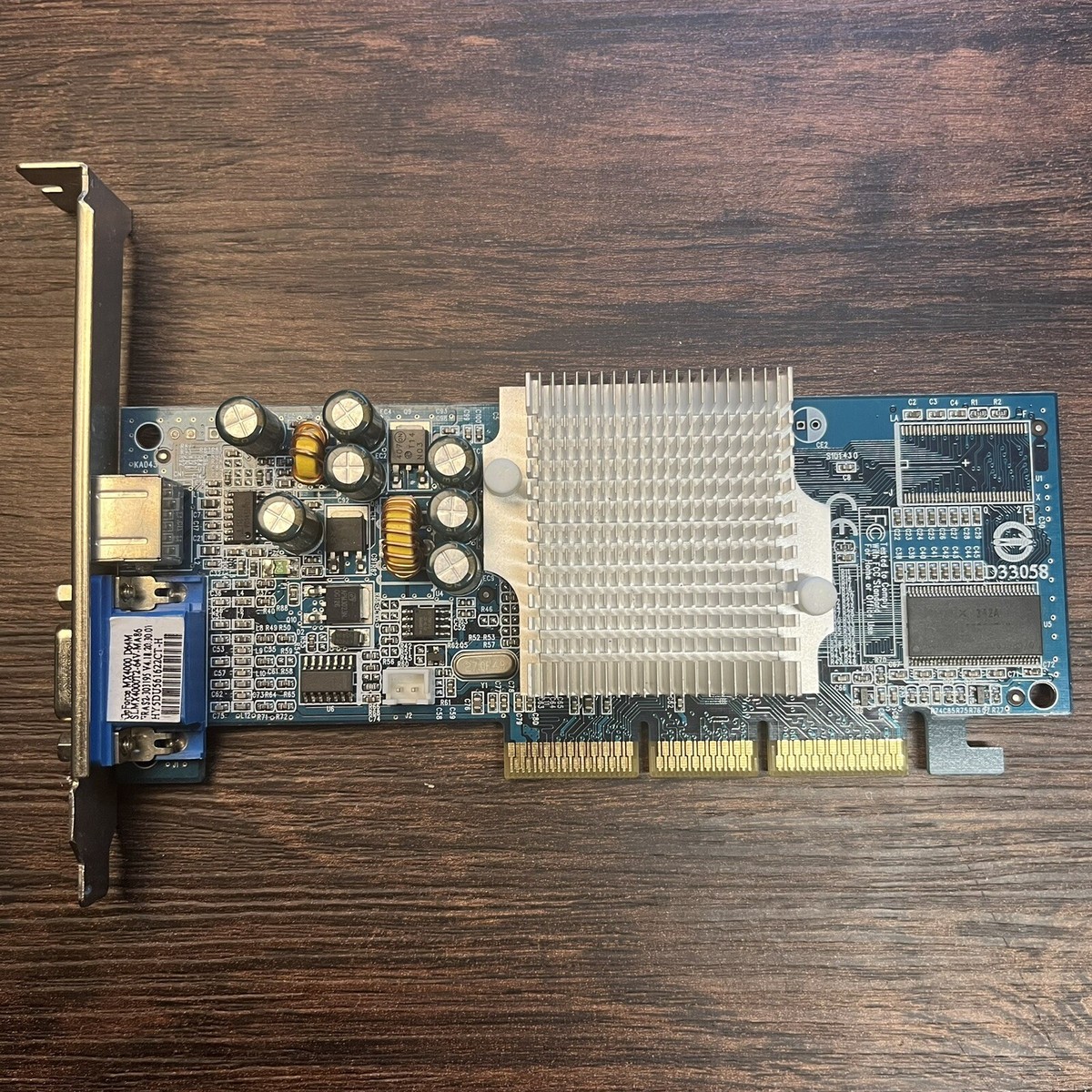 Nvidia GeForce MX4000 64MB AGP Video Card VGA S-Video