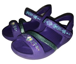 little girl sandals size 7