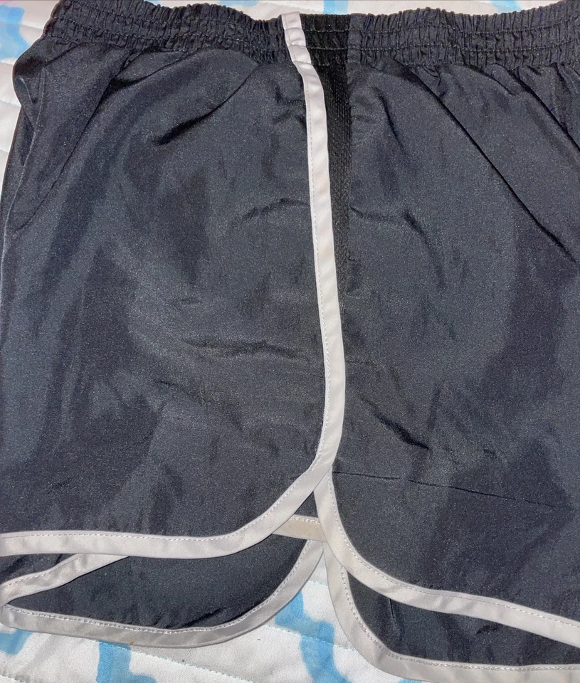 Girls C9 By Champion Black And White Running Shorts Size 14/16 - Imagem 4 de 4