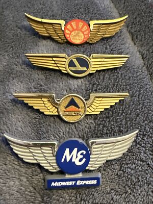 Plastic Junior Pilot Wings Lot-(4)--Sun County Airlines,Delta,Midwest & 1 More!!