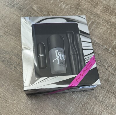 NIB MAC Shiny Pretty Things All Stars Ruby Woo Mist & Fix, Mascara & Lipstick!!