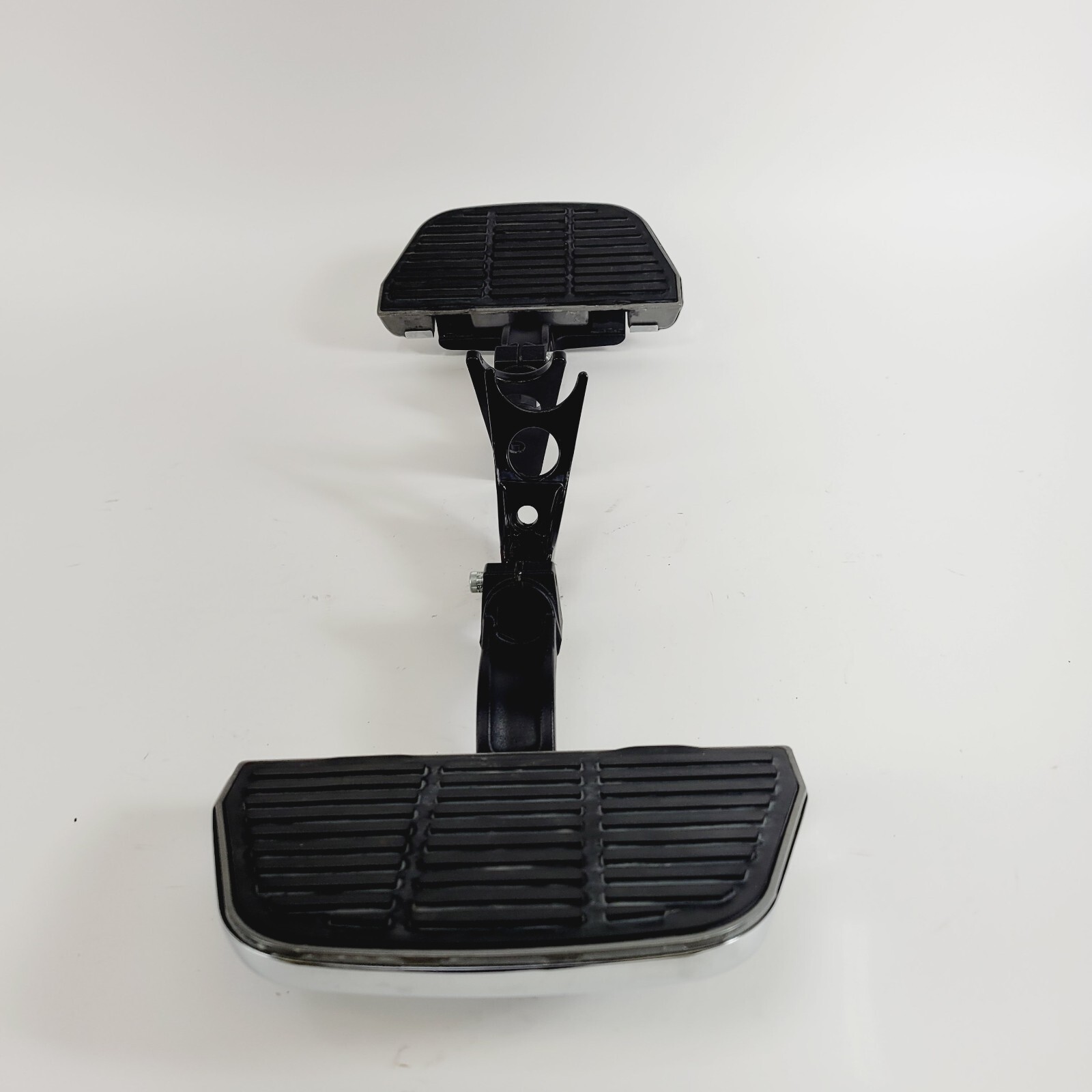 OEM Passenger Floorboard Mount Black Harley Davidson Softail / Heritage